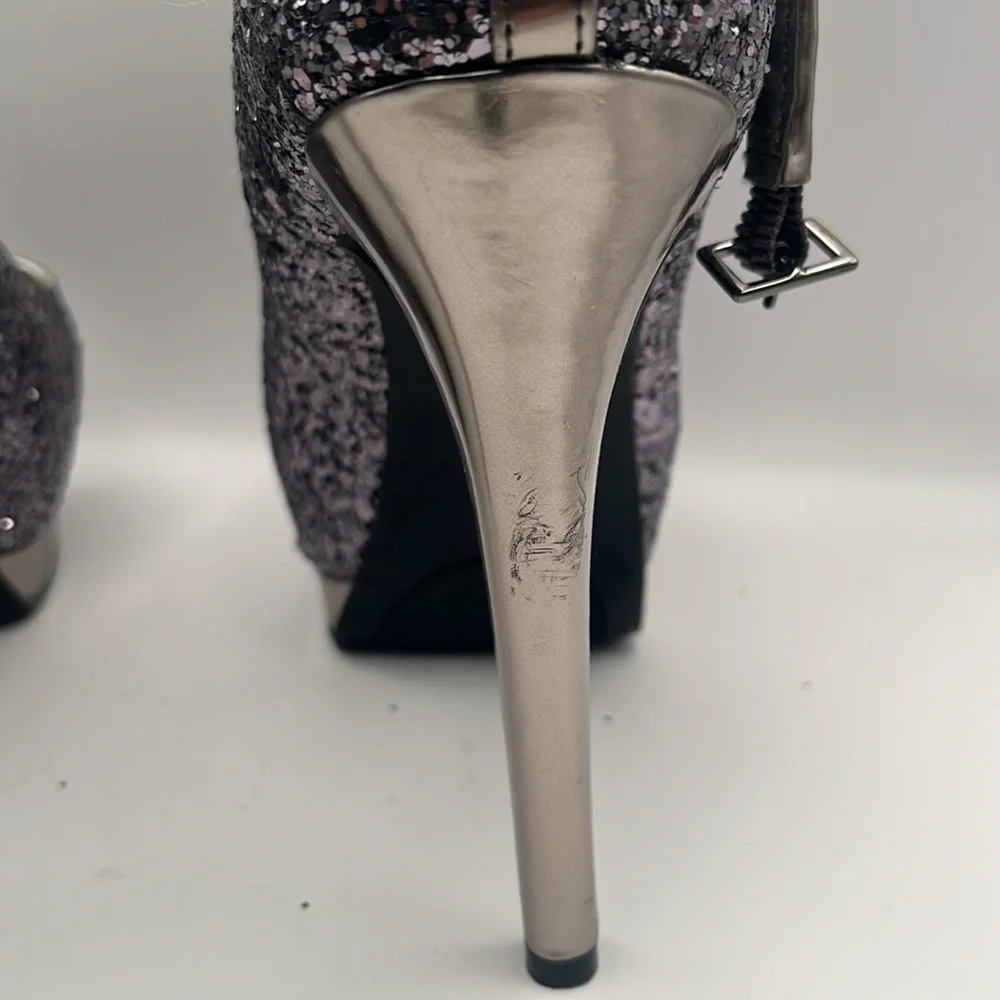 💥Mossimo Ankle Strap Platform Stilettos - Grey Chrome Glitter